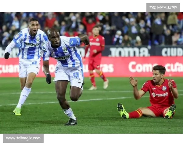 西甲控球率分析:探讨球队战术演变与比赛走势的深度关系 西甲控球率分析:探讨球队战术演变与比赛走势的深度关系