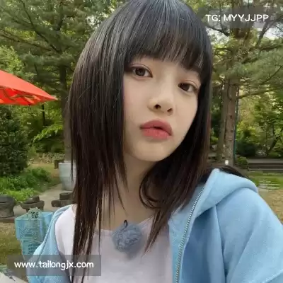 伏秋嫱